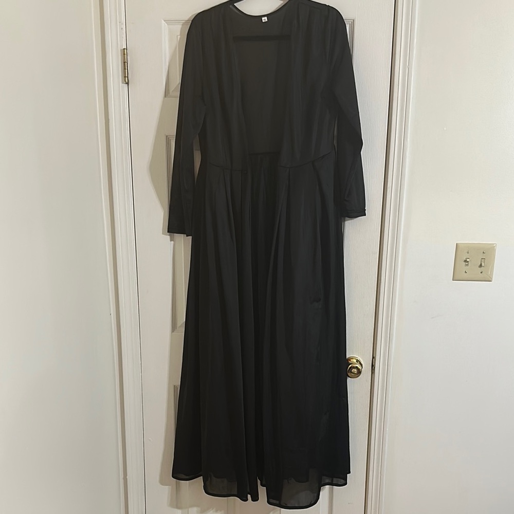 Elegant Black Long Sleeve Dress